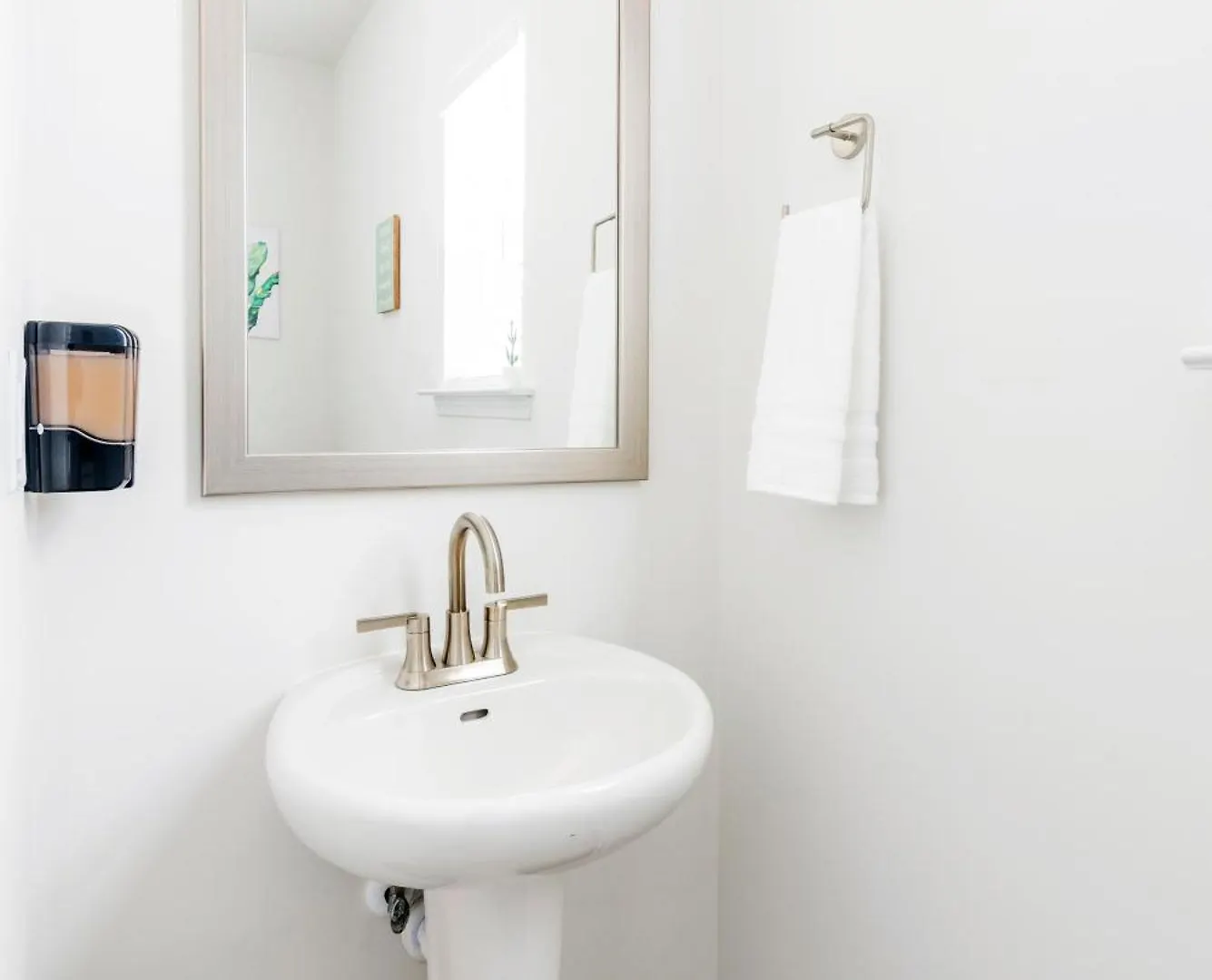 Chic Home 9 Min To Uptown Hot Tub & Private Yard Charlotte Holiday home