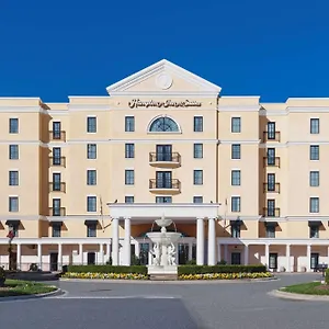Hotel Hampton & South Park At Phillips Place, Charlotte