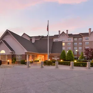 3* Hotel By Marriott Piper Glen